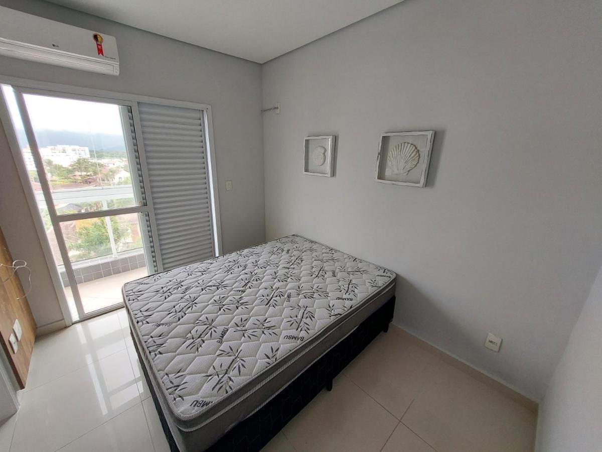 Apartamento A 50M Praia Maitinga, Wifi, Churrasqueira Na Varanda Bertioga Exterior photo
